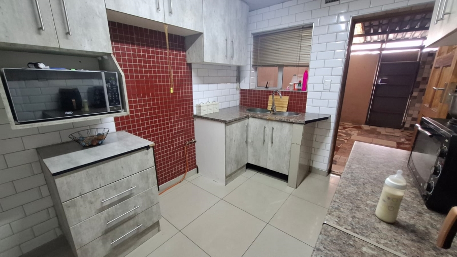 3 Bedroom Property for Sale in Woodlands Western Cape